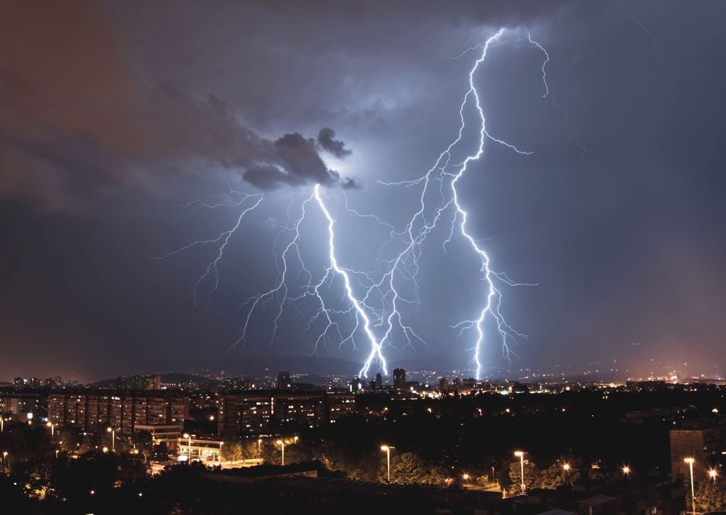 alerta de temporais A próxima semana será marcada por uma nova virada do tempo e pelo aumento das chuvas no Centro-Sul. Alerta de temporais e volumes totais de 200 mm.