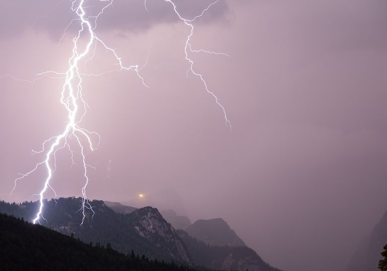 Meteo, inizio agosto con l'Italia divisa in due fra temporali e caldo Meteo, inizio agosto con l'Italia divisa in due fra temporali e caldo