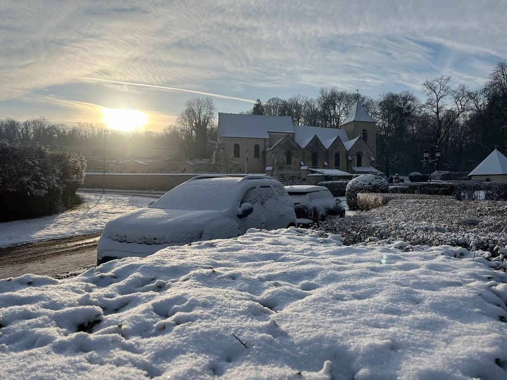 Si le début de l'hiver pourrait être froid, la douceur et les pluies devraient rapidement reprendre l'avantage...