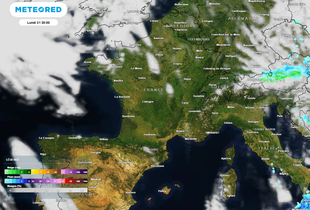 Après un début de journée parfois gris, l'après-midi de lundi verra le retour du soleil dans quasiment toutes les régions.