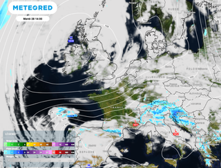Tendance m&eacute;t&eacute;o du mois de mai : des orages fr&eacute;quents en France (et c'est une bonne nouvelle !)