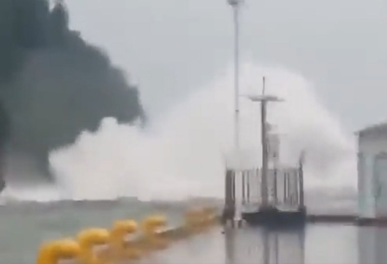 Tens of thousands evacuated as Typhoon Rai batters the Philippines