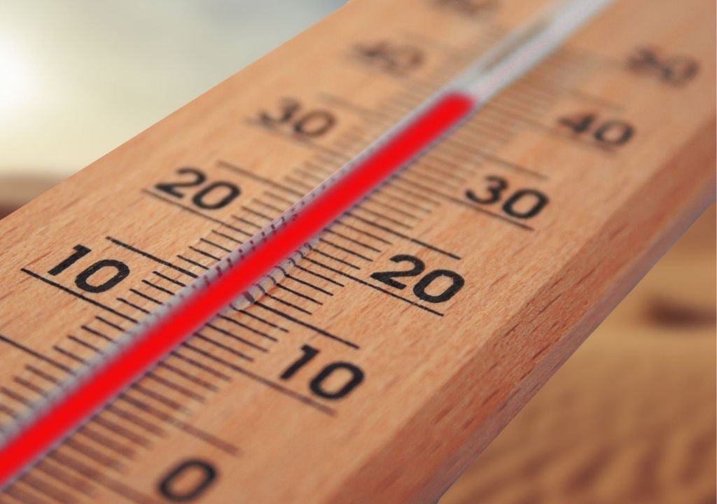 Termómetro de madera entre 30 °C y 40 °C