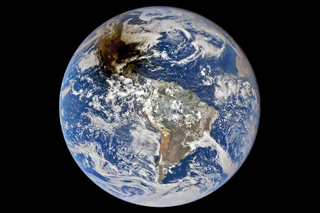 ¿La Tierra ya tenía agua cuando se formó? Unos astrofísicos proponen un nuevo origen del elemento esencial para la vida