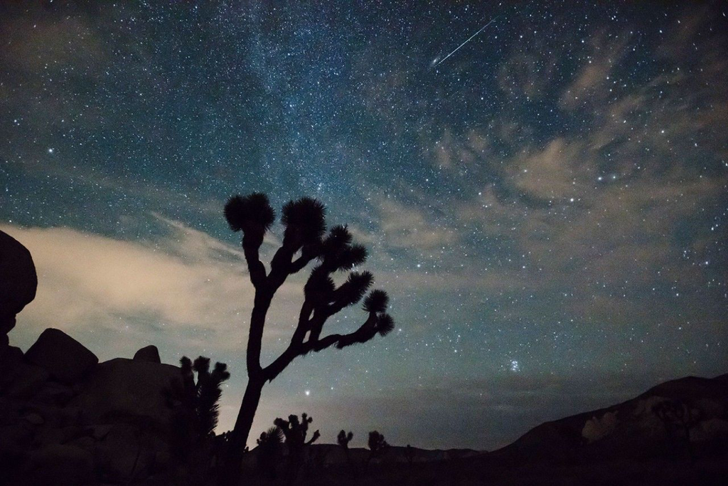 Una de las principales hipótesis es que el agua se depositó en la Tierra a través de impactos con meteoritos y cometas procedentes de regiones más lejanas del sistema solar. Crédito: NASA Una de las principales hipótesis es que el agua se depositó en la Tierra a través de impactos con meteoritos y cometas procedentes de regiones más lejanas del sistema solar. Crédito: NASA