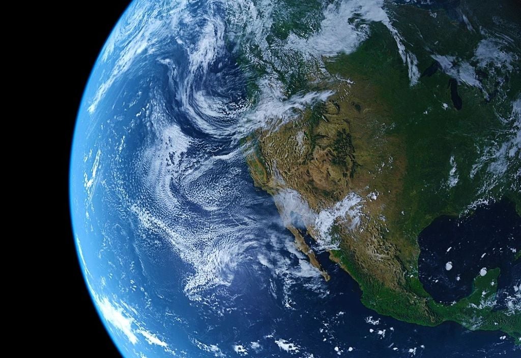 Vista desde el espacio, la Tierra se acelera silenciosamente: el martes 22 de julio, el planeta tendrá el segundo día más corto jamás registrado, girando 1,34 milisegundos más rápido de lo normal. Vista desde el espacio, la Tierra se acelera silenciosamente: el martes 22 de julio, el planeta tendrá el segundo día más corto jamás registrado, girando 1,34 milisegundos más rápido de lo normal.