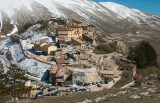 Terremoti in Appennino, studio rivela il ruolo dei fluidi: fu Amatrice a innescare il sisma di Norcia dell'ottobre 2016?