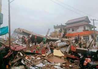 Earthquake in Indonesia left dozens dead and hundreds injured