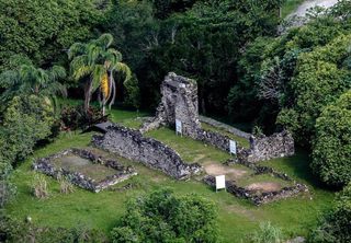 Tesouro escondido no litoral de SP: ruínas do Abarebebê voltam a receber visitantes em julho