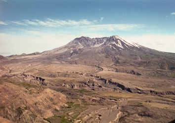 40 anos desde a monstruosa erupção do vulcão St. Helens 40 anos desde a monstruosa erupção do vulcão St. Helens