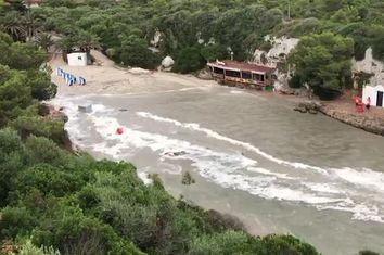 Así fue la potente rissaga de ayer en Menorca Así fue la potente rissaga de ayer en Menorca