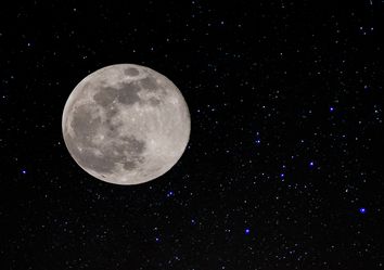 Astronomía de abril: Superluna rosa y lluvia de estrellas Líridas Astronomía de abril: Superluna rosa y lluvia de estrellas Líridas
