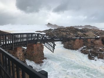 Australie : une violente tempête frappe l'ouest du pays Australie : une violente tempête frappe l'ouest du pays