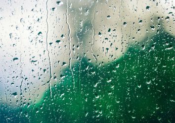 Chuva intensa e vento forte no fim-de-semana Chuva intensa e vento forte no fim-de-semana