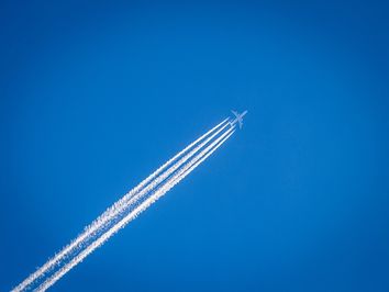 Estelas de aviones que no salen en el radar Estelas de aviones que no salen en el radar