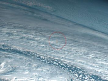 Gigantesca explosión de meteoro sobre el mar de Bering Gigantesca explosión de meteoro sobre el mar de Bering