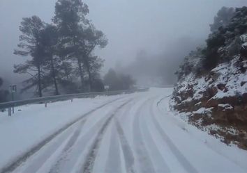 La borrasca Gloria alcanza su máxima intensidad en el este peninsular La borrasca Gloria alcanza su máxima intensidad en el este peninsular