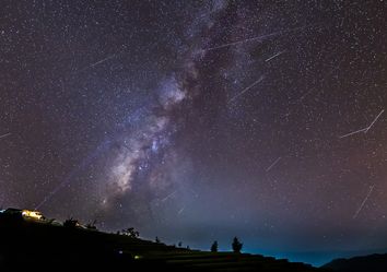 Llega la lluvia de estrellas Gemínidas 2019, la más importante del año Llega la lluvia de estrellas Gemínidas 2019, la más importante del año