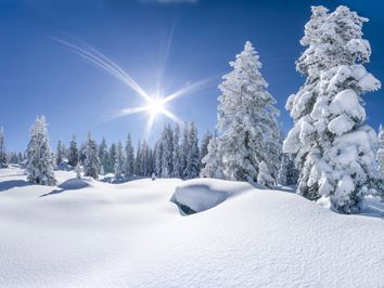 Perturbazione in arrivo, a seguire calo termico e neve a bassa quota Perturbazione in arrivo, a seguire calo termico e neve a bassa quota