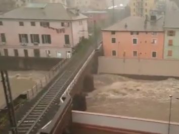 Ponente di Genova colpito dal maltempo, la situazione traffico e treni Ponente di Genova colpito dal maltempo, la situazione traffico e treni