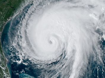 Se anima la temporada de huracanes en el Atlántico: Humberto, Jerry... Se anima la temporada de huracanes en el Atlántico: Humberto, Jerry...