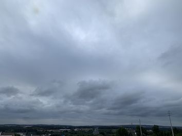 Tempo no fim de semana arrefece e traz chuva Tempo no fim de semana arrefece e traz chuva