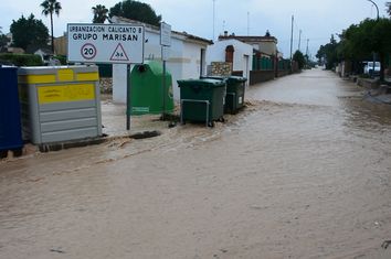 Tormentas muy fuertes en Valencia, ¡y nosotros debajo! Tormentas muy fuertes en Valencia, ¡y nosotros debajo!