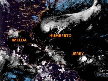 Triple alerta: el paso a paso de Humberto, Imelda y Jerry Triple alerta: el paso a paso de Humberto, Imelda y Jerry