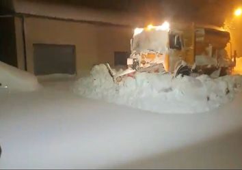 Coches sepultados por la nieve en las provincias de Castellón y Teruel Coches sepultados por la nieve en las provincias de Castellón y Teruel