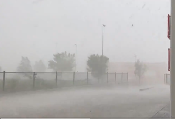 Tarde de tormentas espectaculares: granizo en Madrid y Guadalajara Tarde de tormentas espectaculares: granizo en Madrid y Guadalajara