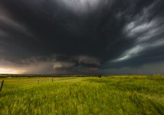 Muchas nubes, lluvias y tormentas para el primer fin de semana del mes