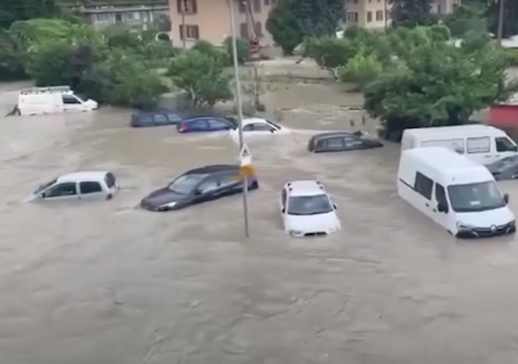Tiempo severo en Europa: los videos de las inundaciones fatales Suiza, Italia y Francia