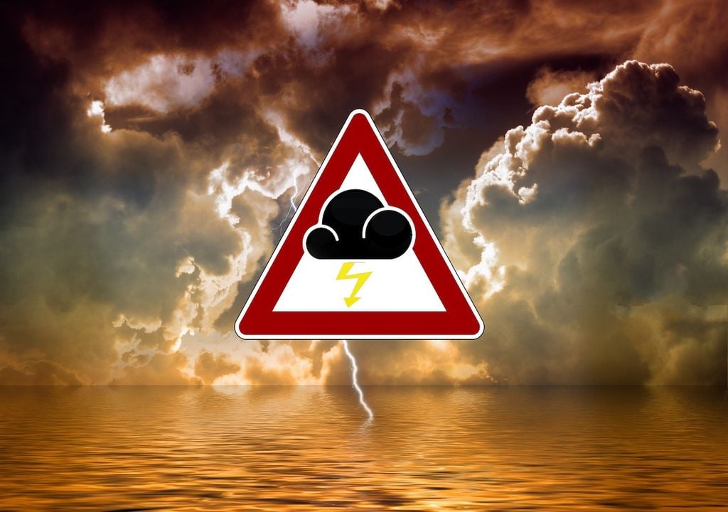 Broadcasting severe weather such as hurricanes and storms can be done online by national or local authorities using particular styles of communication, images or graphics.