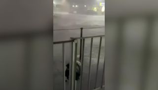 Tormenta extrema en Maracaibo, Venezuela: inundaciones, apagones y vientos muy fuertes paralizan la capital del Zulia