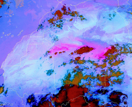 Tormenta de arena de grandes dimensiones en el Norte de África