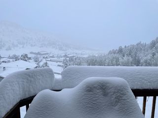 Azota tormenta de nieve en Estados Unidos en plena primavera