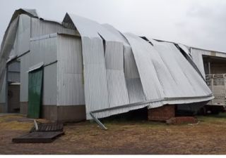 Temporal con granizo y ráfagas dejó destrozos y heridos en Gualeguaychú, se mantienen en alerta por tormentas el domingo