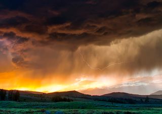 Tormenta y rayo de calor, ¿mito o realidad?