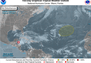 ¿Tormenta subtropical Theta a la vista muy al oeste de Canarias?