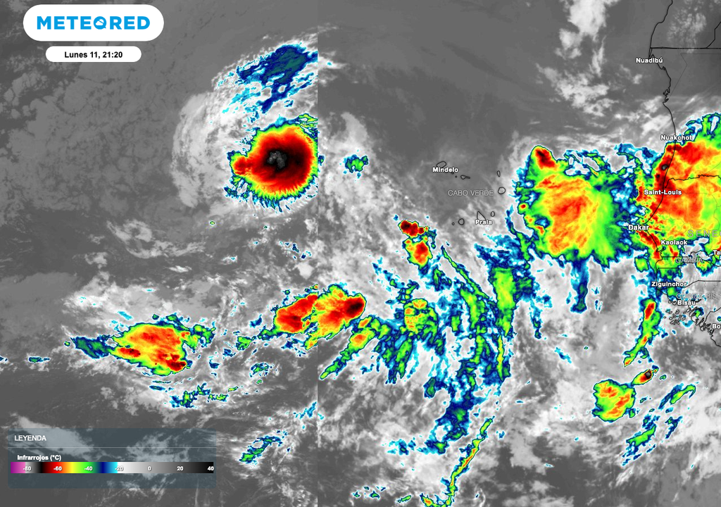 Tormenta tropical Erin cerca de Cabo verde