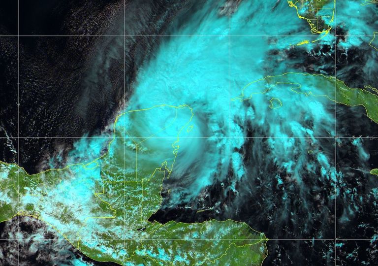 Tormenta Tropical Gamma en tierra Tormenta Tropical Gamma en tierra