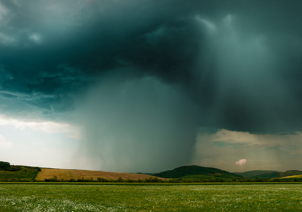 Este lunes crecerán tormentas que dejarán chubascos localmente intensos en puntos del interior peninsular. La actividad tormentosa irá a más en los días siguientes, según el modelo europeo.