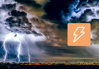 Tormentas eléctricas iluminarán el cielo en los extremos de Chile: estos son los avisos vigentes de la DMC