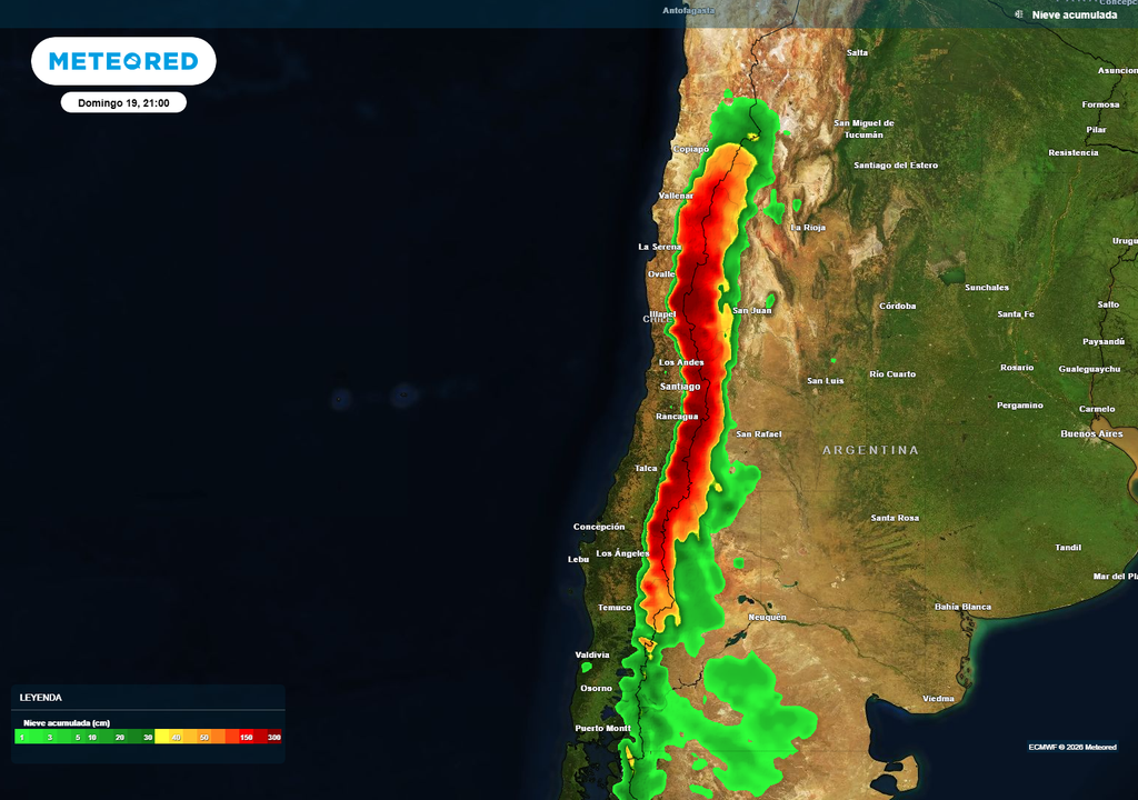 nieve acumulada Grandes acumulados de nieve dejarán los sistemas frontales con río atmosférico en la zona central y norte de Chile en los próximos días.