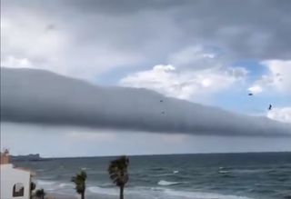 Tormentas, granizadas y nubes rodillo hoy en el este peninsular