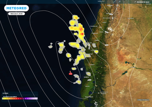 Tormentas regresan a la zona central esta semana: 8 regiones bajo advertencias por vientos y lluvia