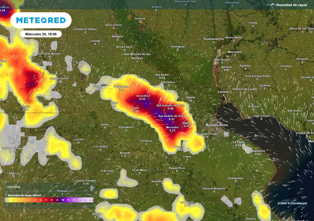Densidad de rayos Miércoles 24 de diciembre a las 15 h Densidad de rayos Miércoles 24 de diciembre a las 15 h