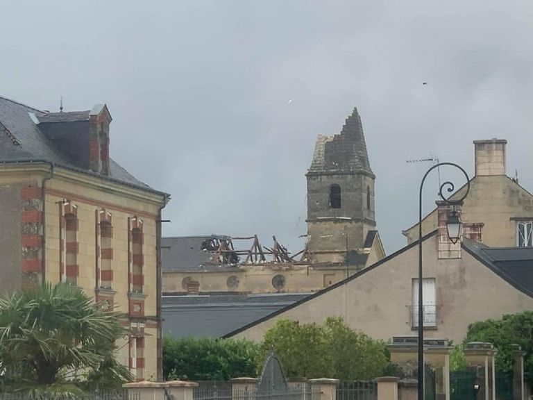 Tornades, grêlons géants, inondations : le bilan des violents orages Tornades, grêlons géants, inondations : le bilan des violents orages