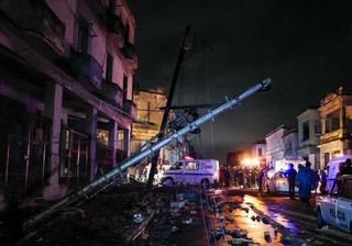 Tornado causa destruição em Cuba