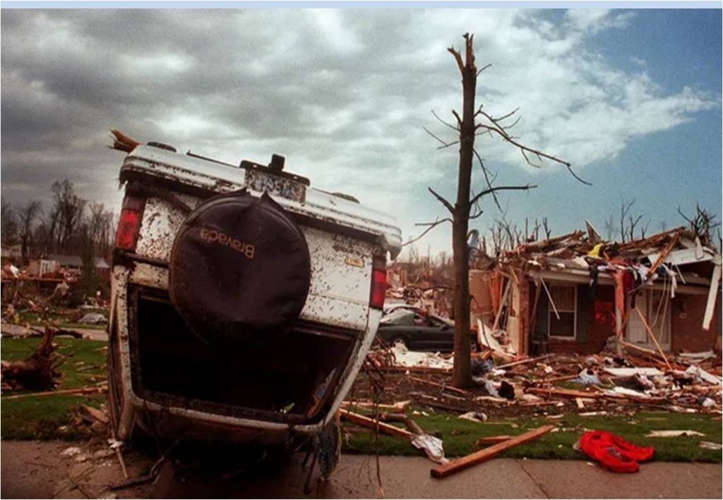 tornado, Ohio, 1999